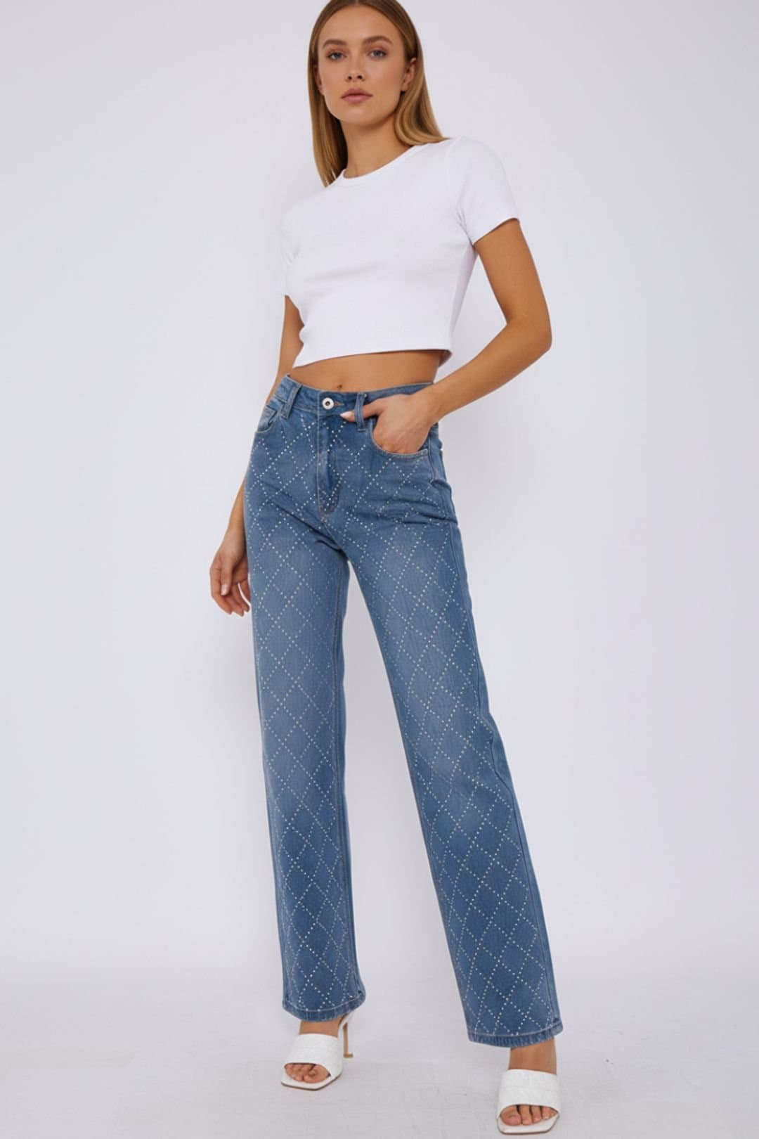 STYLEWISE STYLEWISE Women's Diamante Studded Front - Straight Leg - Jeans in Blue