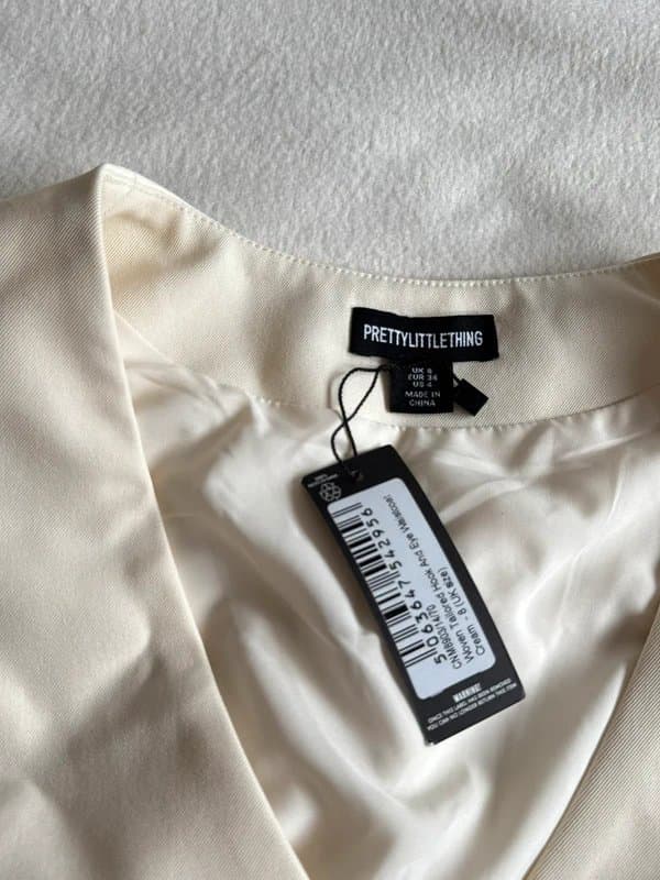 PrettyLittleThing Cream Waist Coat