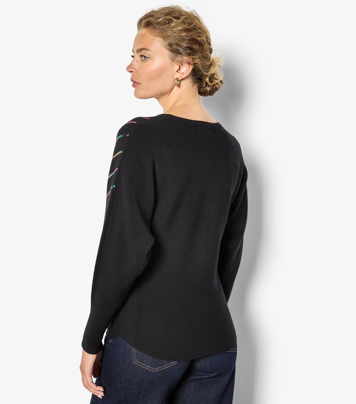 Apricot Women's Black Sequinned Batwing Jumper Apricot New Look - 3