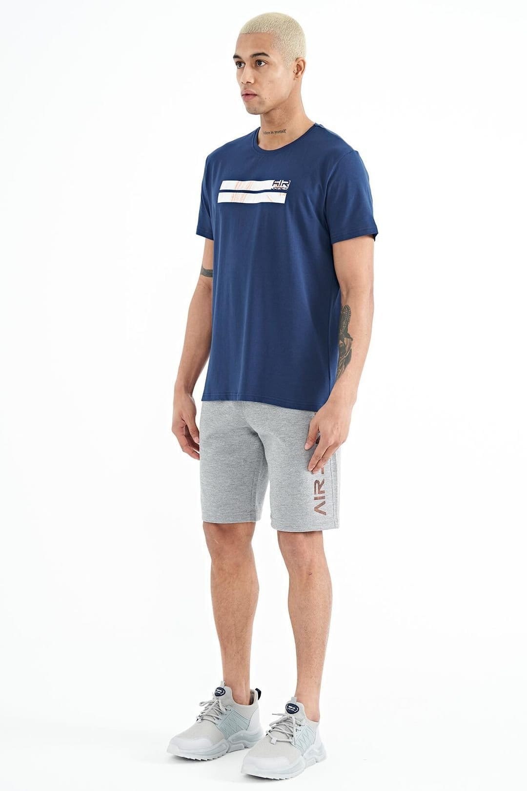 Tommy Life Tommy Life Men's Printed Fleece Sweat Shorts in Light Grey - 4