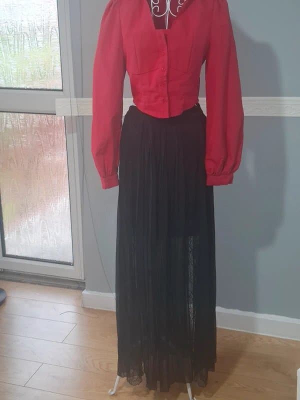 Sweewë Sweewe Premium Black Lace & Pleated Maxi Skirt | Size S/M | Brand New With Tags