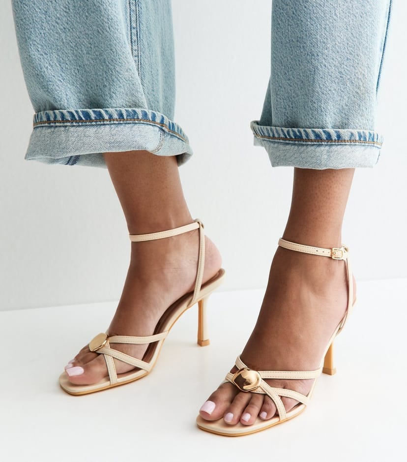 New Look Women's Off White Faux Leather Sculpted Charm Detail Strappy Sandals Vegan New Look - 1