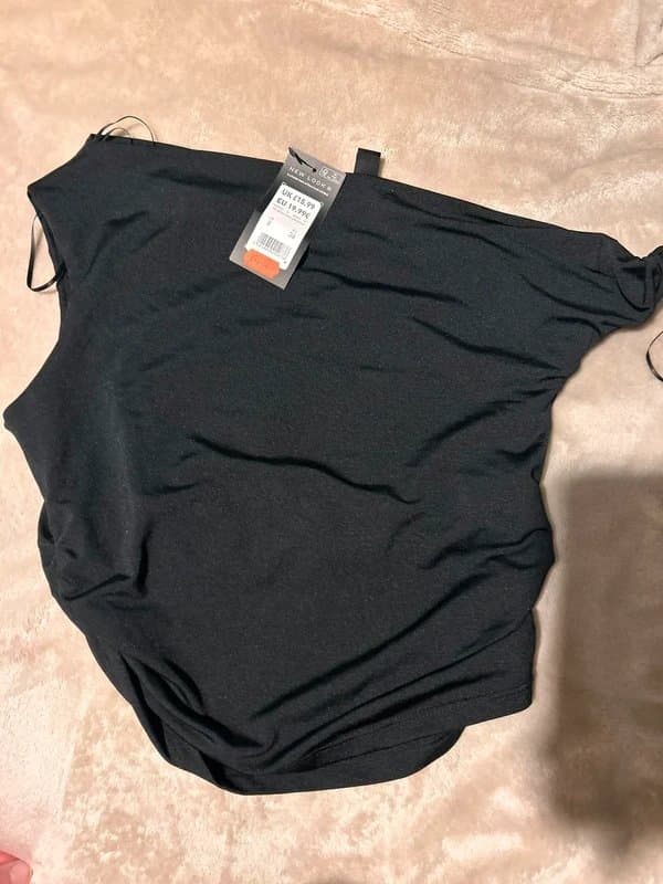 New Look New Look Black Off the Shoulder Crop Top Size 8