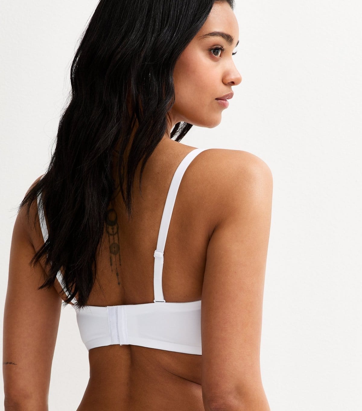 New Look Women's White DD+ Microfibre Multiway Strapless Bra New Look - 4
