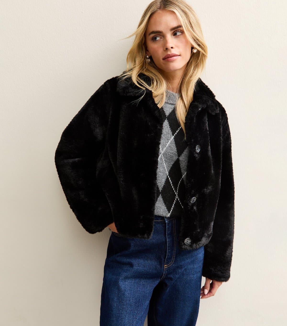 New Look Women's Petite Black Faux Fur Collared Jacket New Look