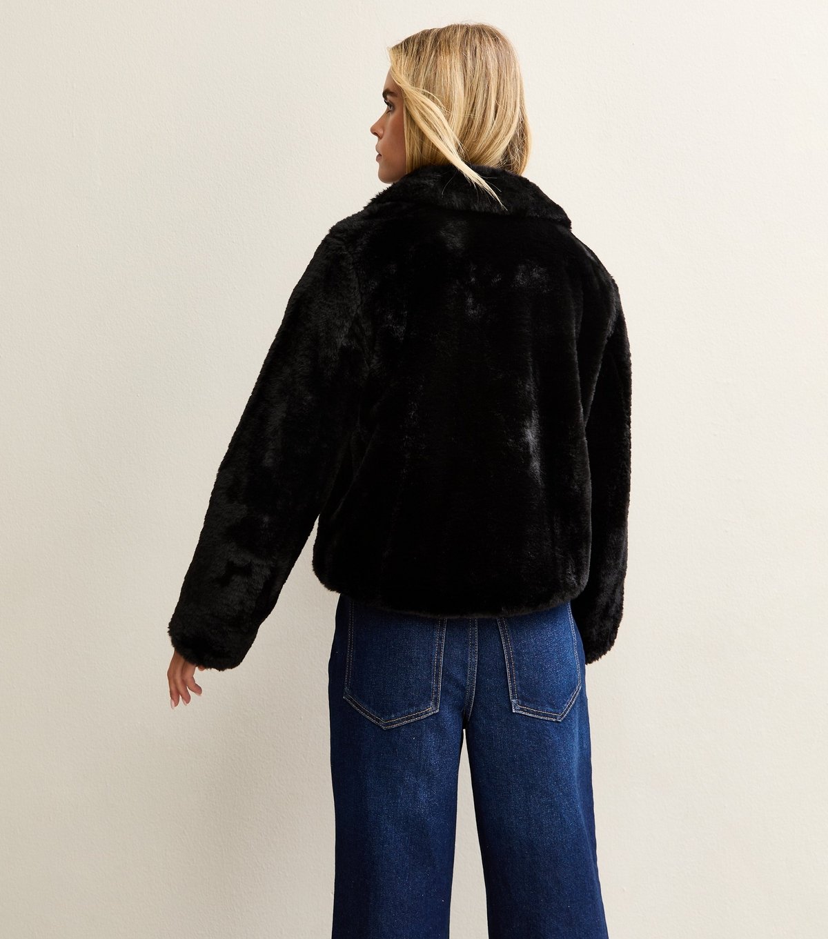 New Look Women's Petite Black Faux Fur Collared Jacket New Look - 4