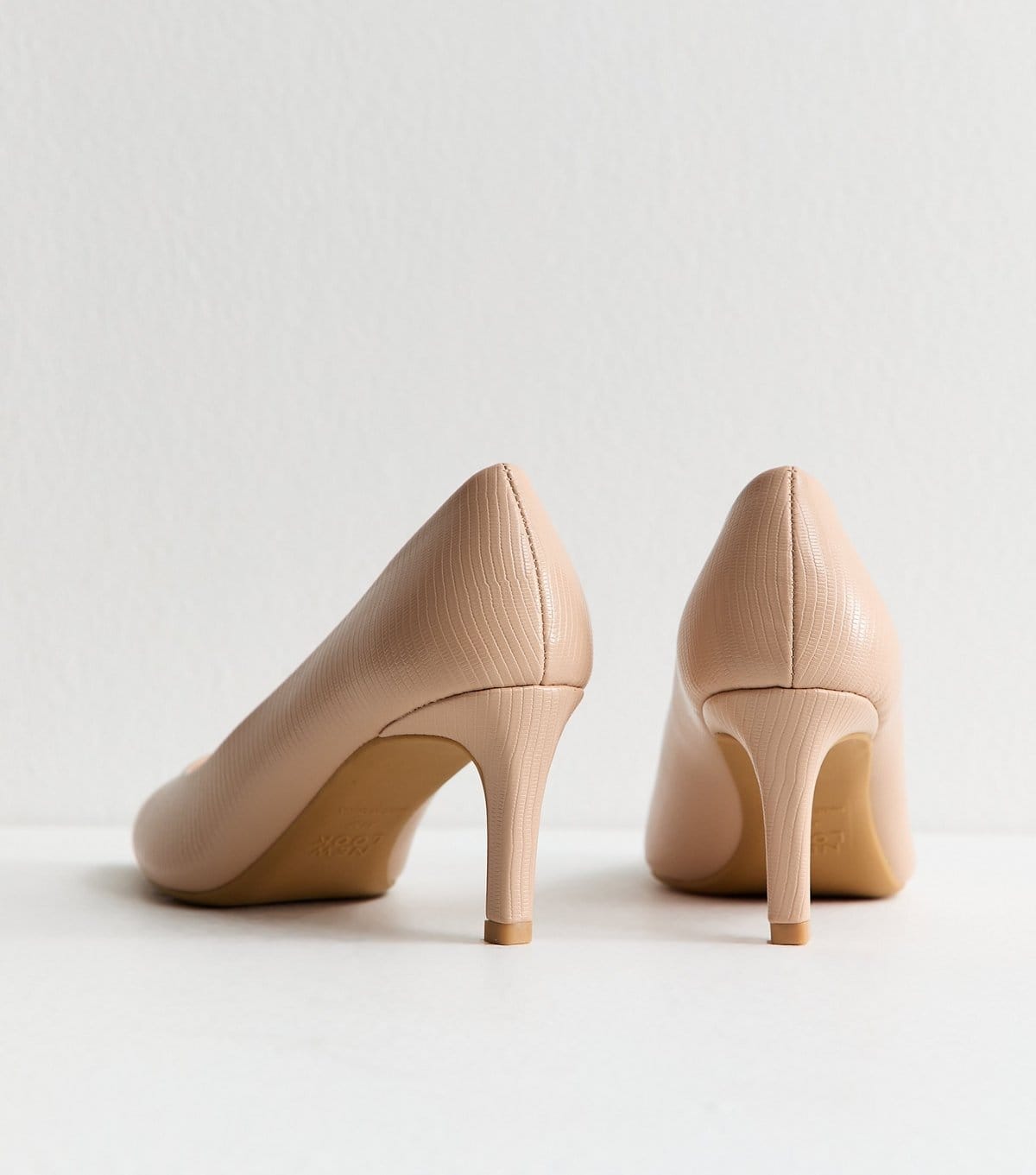 New Look Women's Light Pink Faux Leather Lizard Embossed Heeled Court Shoes Vegan New Look - 4