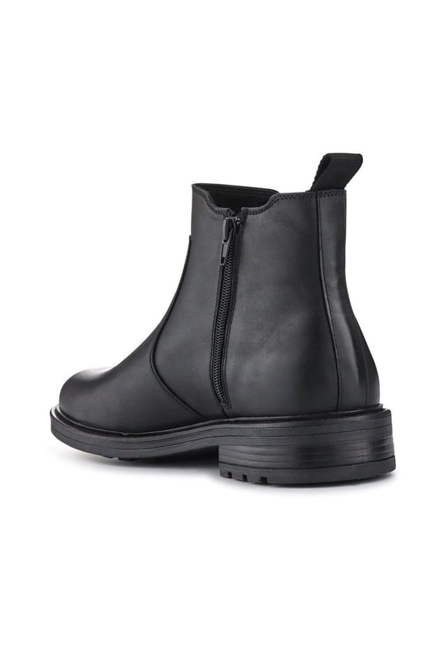 Jones Bootmaker Jones Bootmaker Men's Feltham Heeled Leather Chelsea Boots in Black - 3