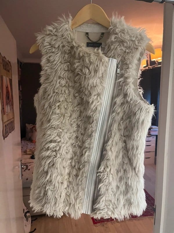 Mint Velvet Cream Faux Fur Gilet