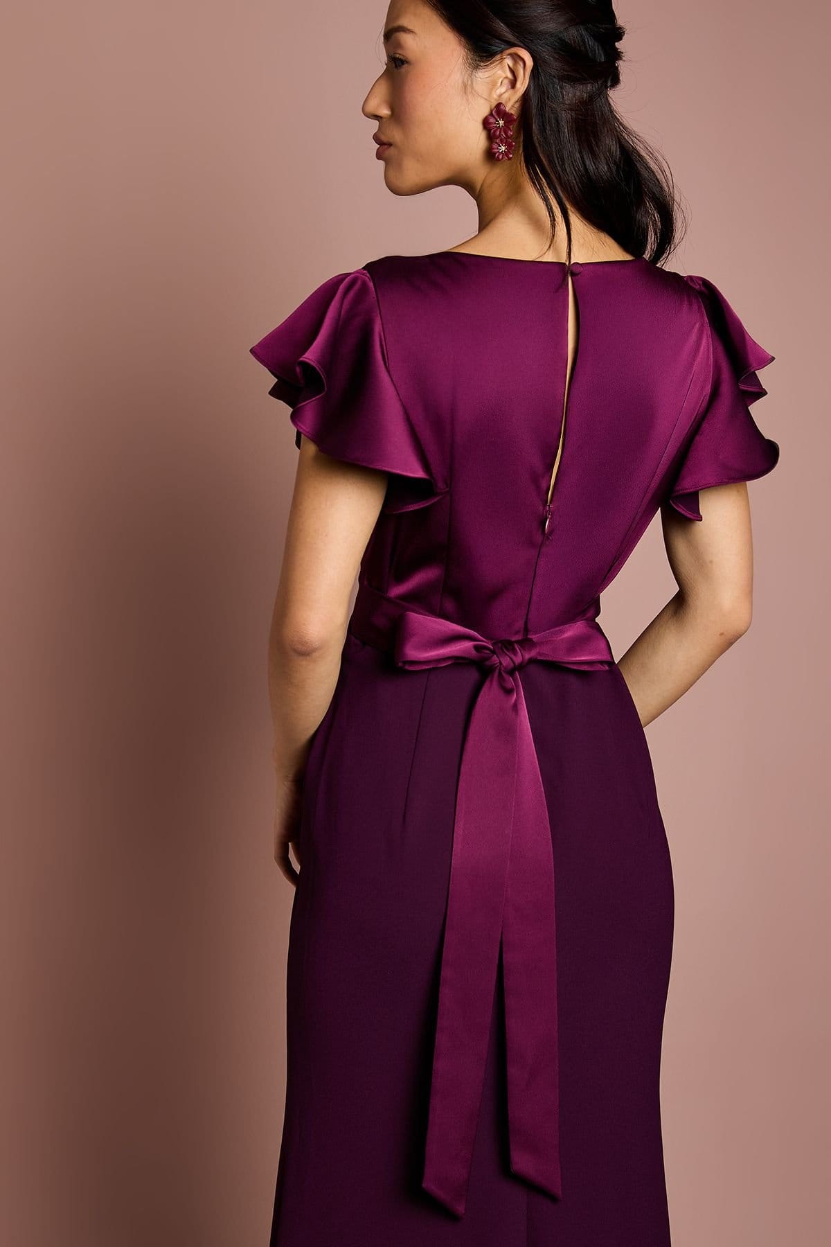 Coast Coast Women's Honoured V Neck Angel Short Sleeve Satin Maxi Bridesmaid Dress in Fig - 4