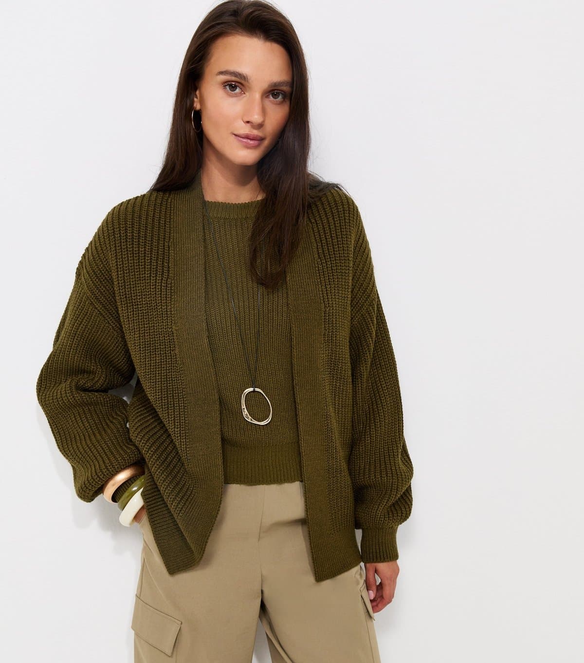 New Look Women's Dark Khaki Ribbed Knit Balloon Sleeve Cardigan New Look
