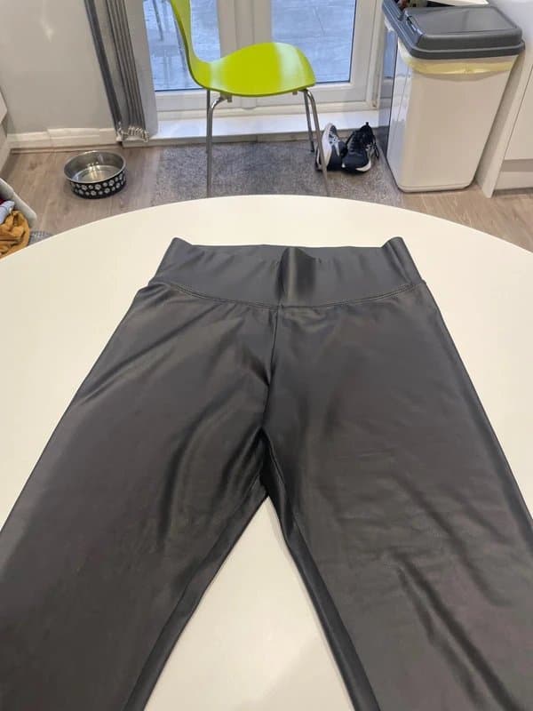 New Look Ladies leather look legging size 10