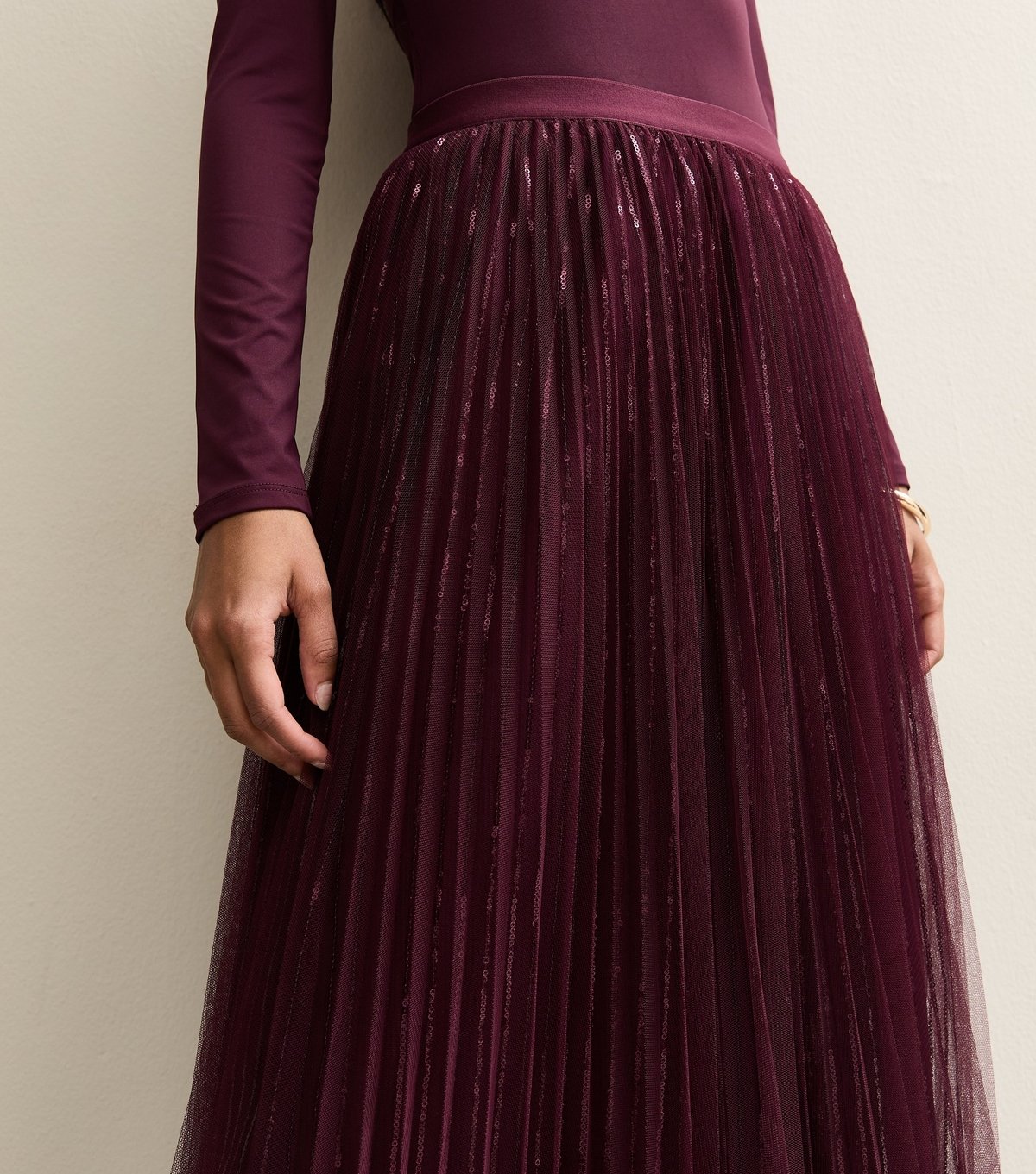 New Look Women's Burgundy Sequin Tulle Midi Skirt New Look - 2