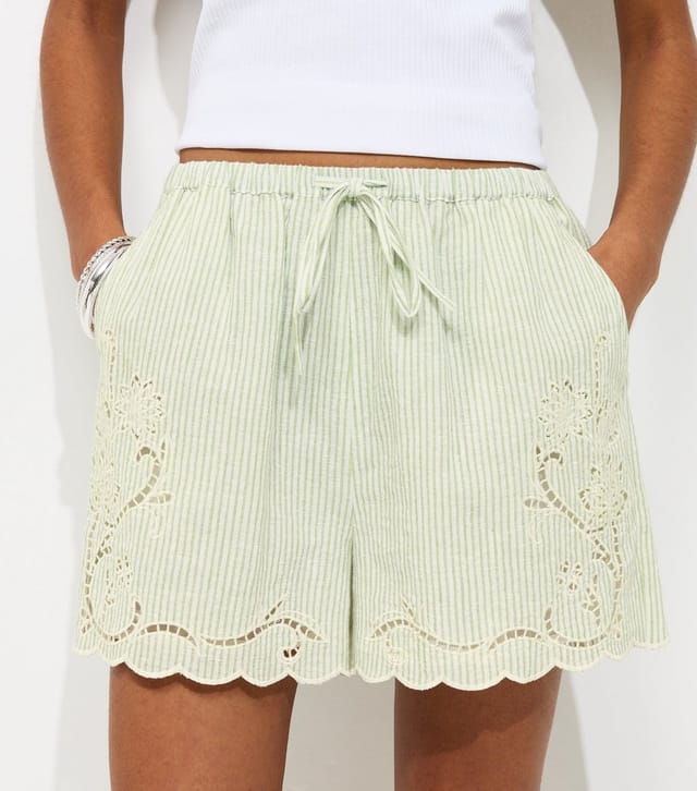 New Look Women's Green Striped Shorts With Linen New Look - 2
