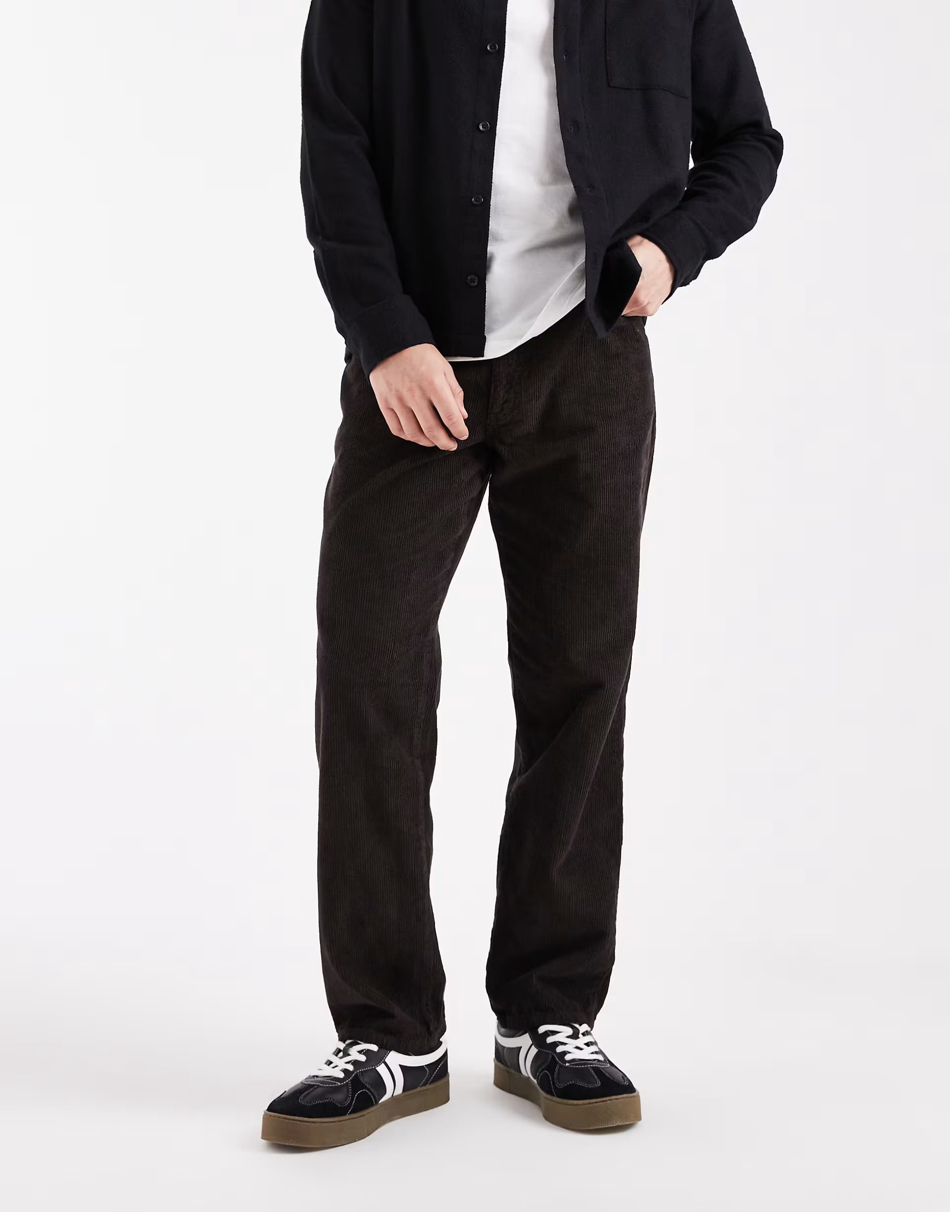 ASOS ASOS DESIGN straight cargo trousers in brown corduroy - 1