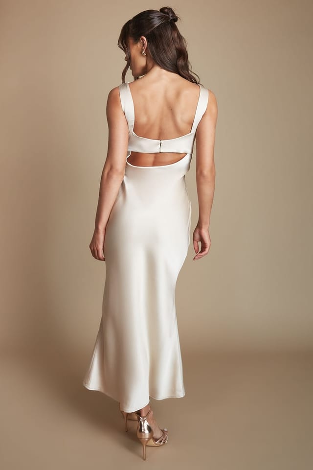 Oasis Oasis Women's Champagne Cowl Neck Open Back Midi Bridesmaid Dress - 3