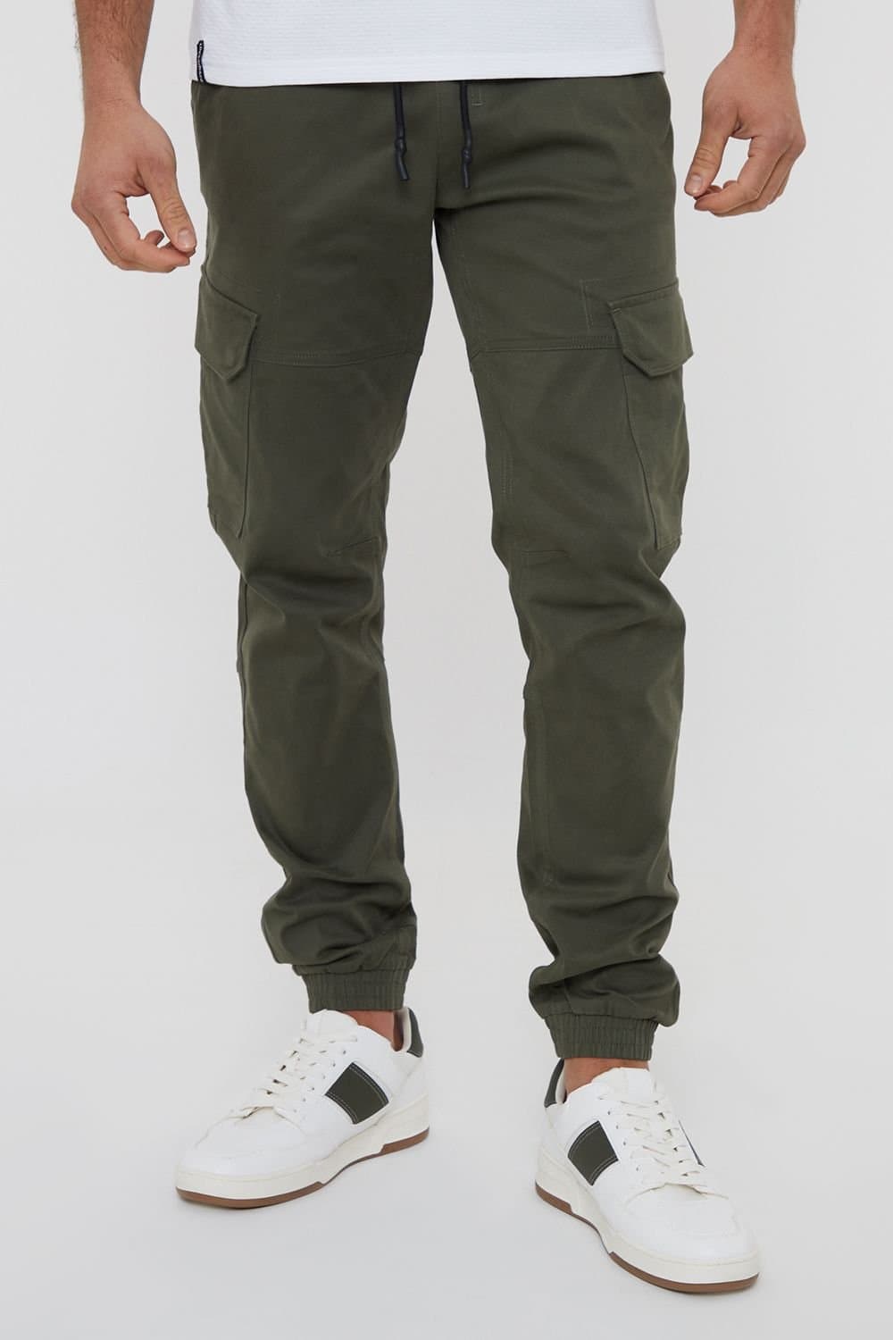 Threadbare Threadbare Men's 'Belfast' Cotton Jogger Style Cargo Trousers With Stretch in Khaki