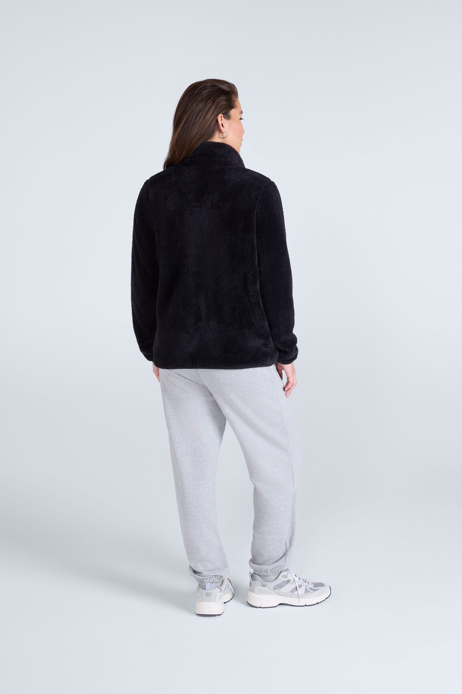 Animal Animal Women's 'Teddy' Warm Comfortable Soft Outdoor Casual Full Zip Fleece Jumper in Jet Black - 4