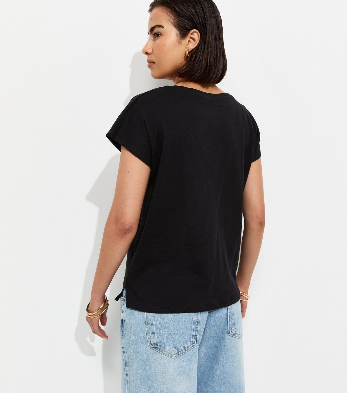 New Look Women's Black Grown On Sleeve T-Shirt New Look - 4