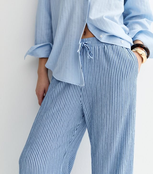 New Look Women's Blue Thin Stripe Crinkle Texture Wide Leg Trousers New Look - 2