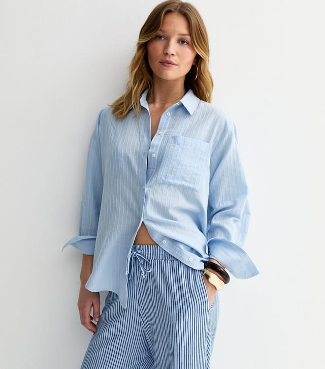 New Look Women's Blue Thin Stripe Crinkle Texture Wide Leg Trousers New Look - 3