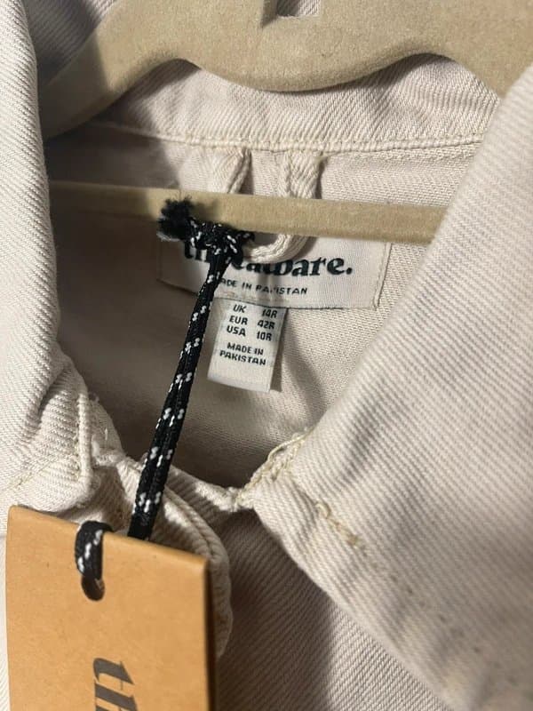 Threadbare Threadbare cropped denim waistcoat in ecru - Size 14