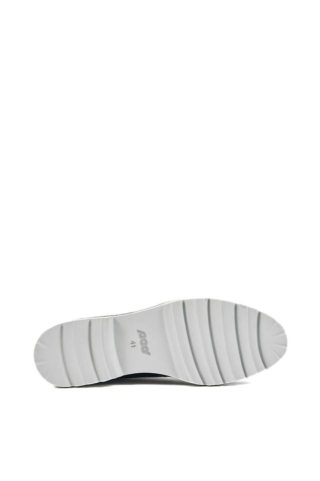 Pod Pod Women's Kortney Brogues in Navy - 3