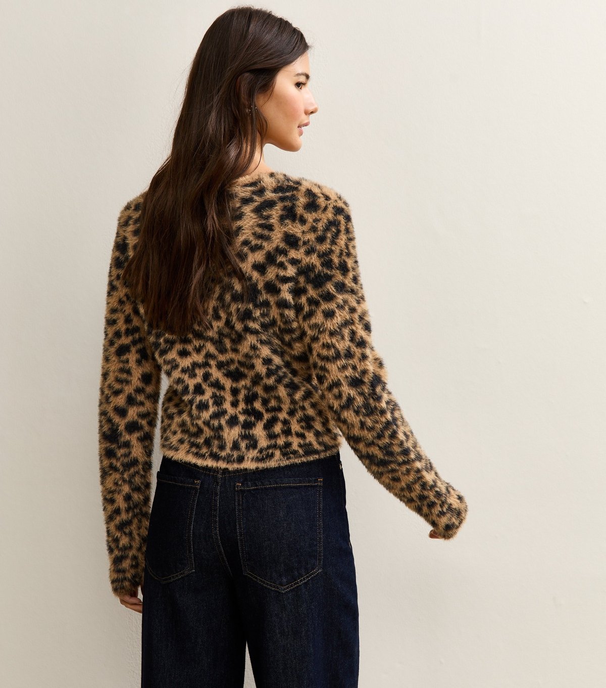 New Look Women's Brown Fluffy Knit Leopard Pattern Cardigan New Look - 4