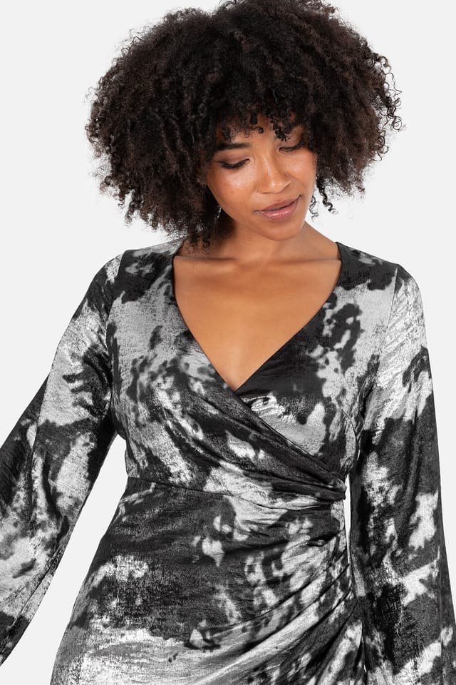 Lovedrobe Lovedrobe Women's Long Sleeve Faux Wrap Gathered Midaxi Dress - 3