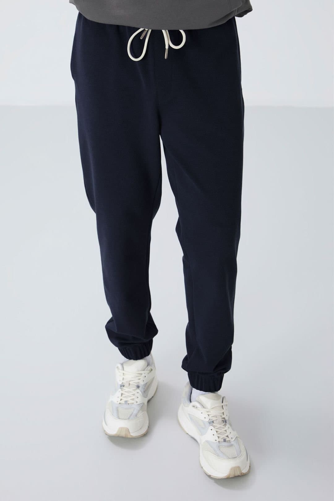 Tommy Life Tommy Life Men's Regular Fit Fleece Sweatpants in Navy