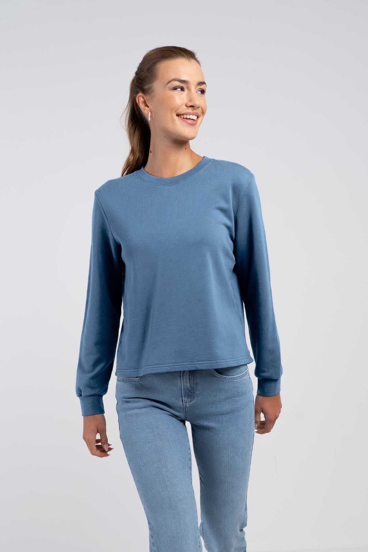 Kettlewell Kettlewell Women's Mollie Sweatshirt in Mid Blue