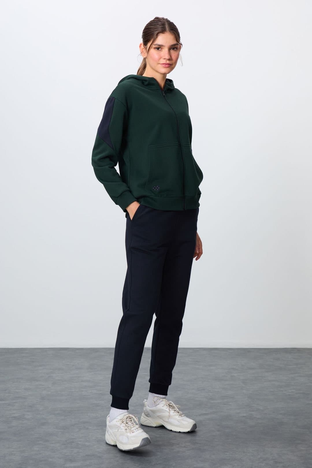 Tommy Life Tommy Life Women's Oversized Hooded Zip Sweatshirt & Pants Set in Dark Green