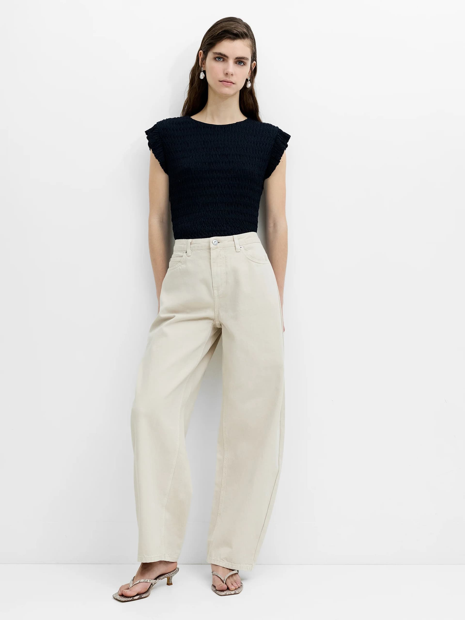 French Connection French Connection Curved Leg Cream High-Waisted Jeans