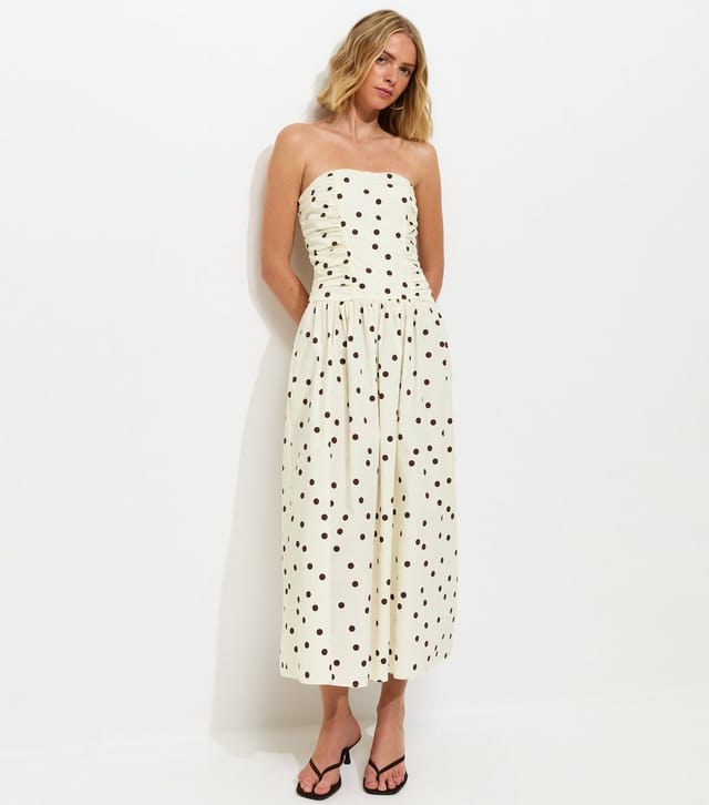 New Look Women's White Polka Dot Ruched Bandeau Midi Dress New Look - 3