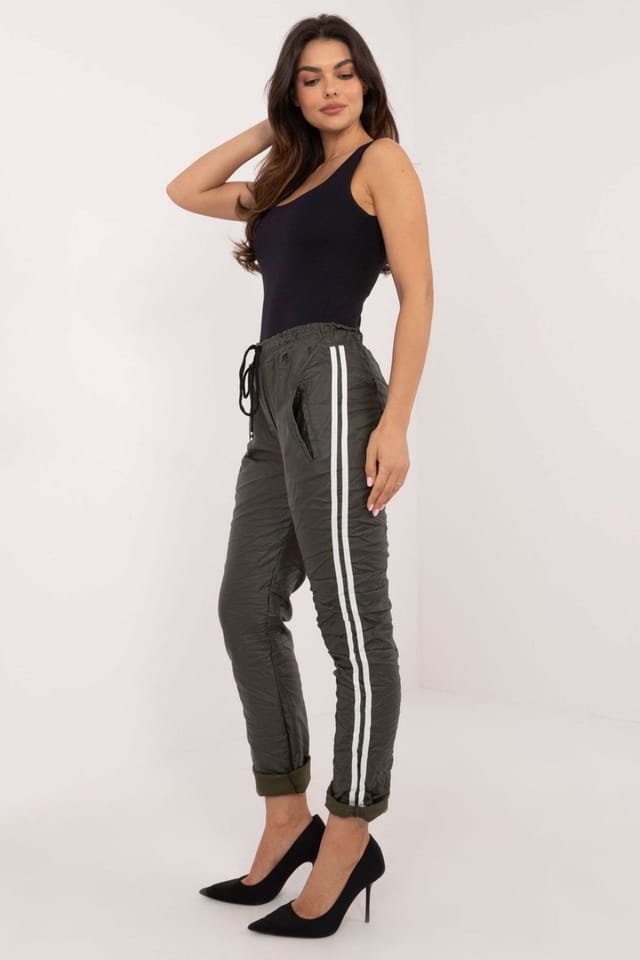 Love Lace Love Lace Women's High Rise Tapered Leatherlook Trousers in Green - 2