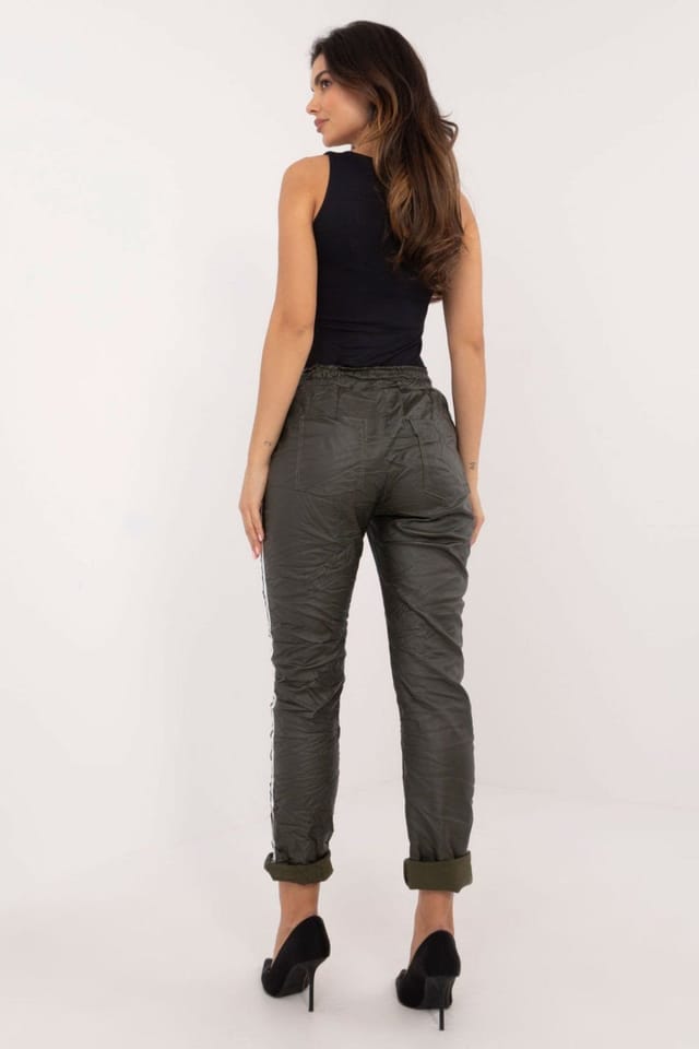 Love Lace Love Lace Women's High Rise Tapered Leatherlook Trousers in Green - 3