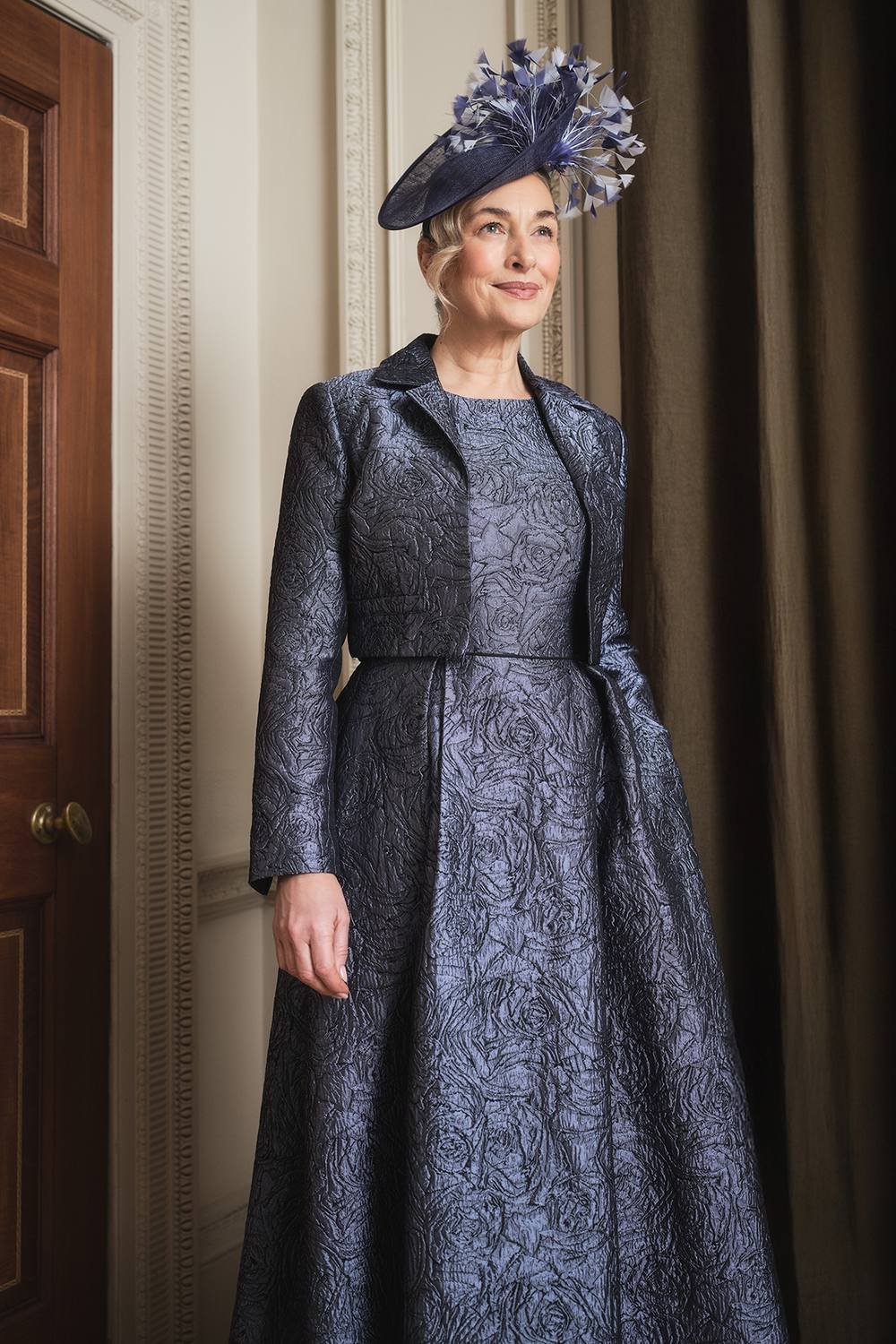 Coast Coast Women's Lisa Tan Cropped Jacquard Jacket in Slate - 2