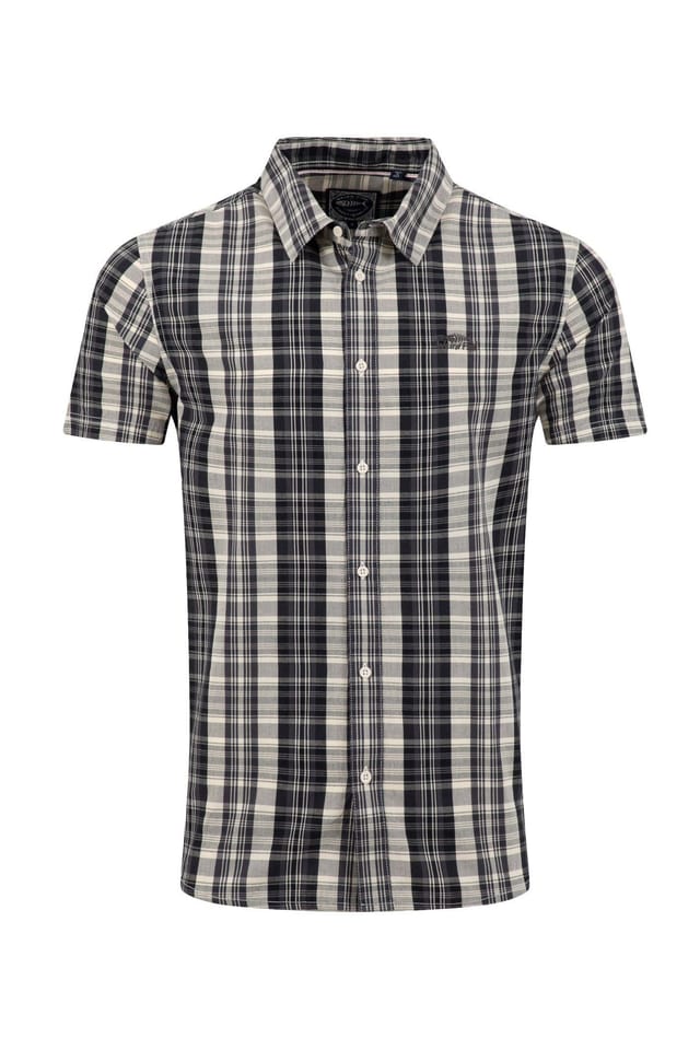 Weird Fish Weird Fish Men's Judd Short Sleeve Check Shirt in Black - 2