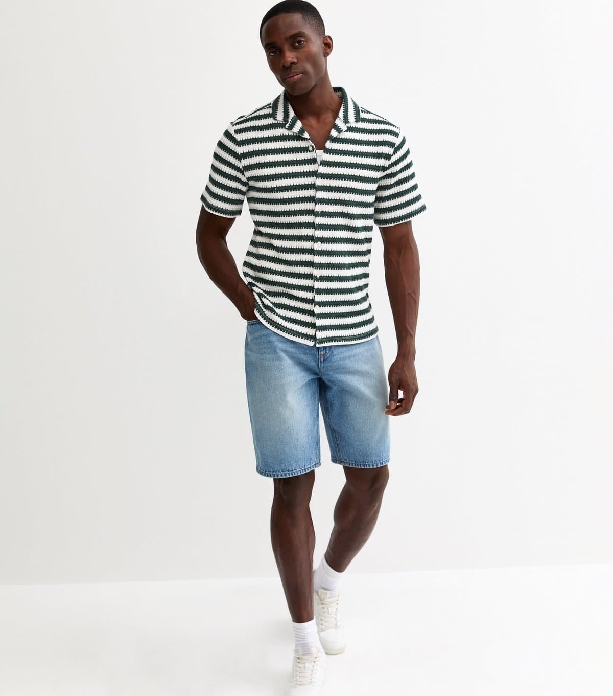 New Look Men's Green Regular Fit Short Sleeve Stripe Knit Shirt New Look