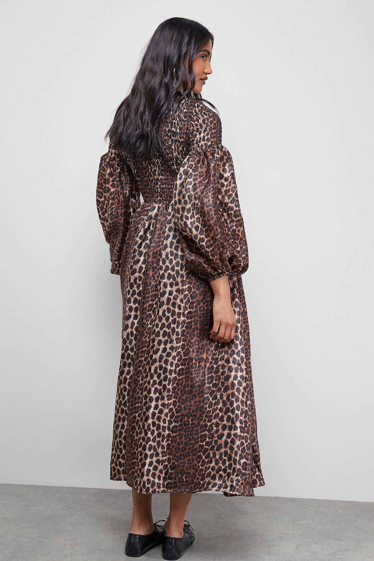 Warehouse Warehouse Women's Textured Organza Shirred Midaxi Dress in Brown - 3