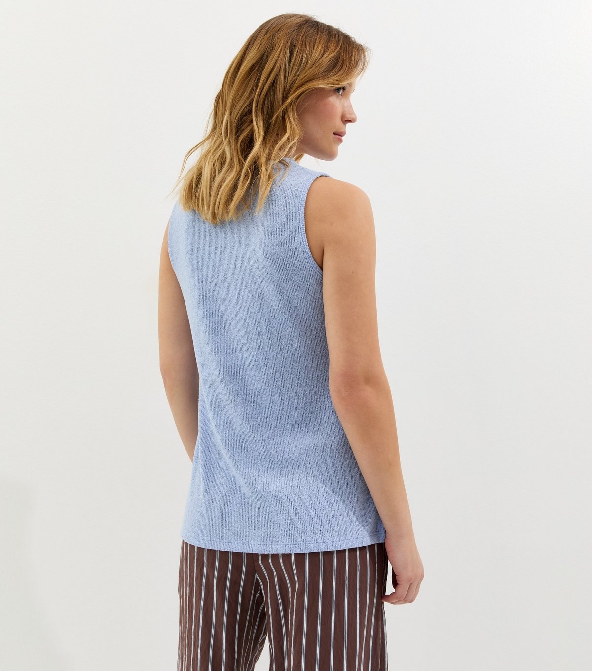 New Look Women's Light Blue Textured Soft Touch Button Front Waistcoat New Look - 4