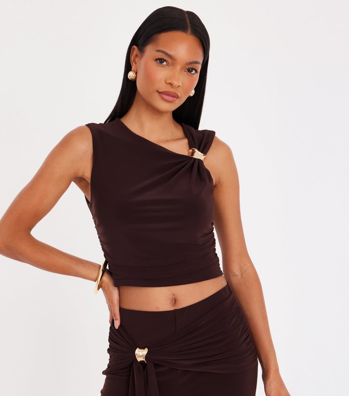 Quiz Women's Brown Asymmetric Crop Top Quiz New Look