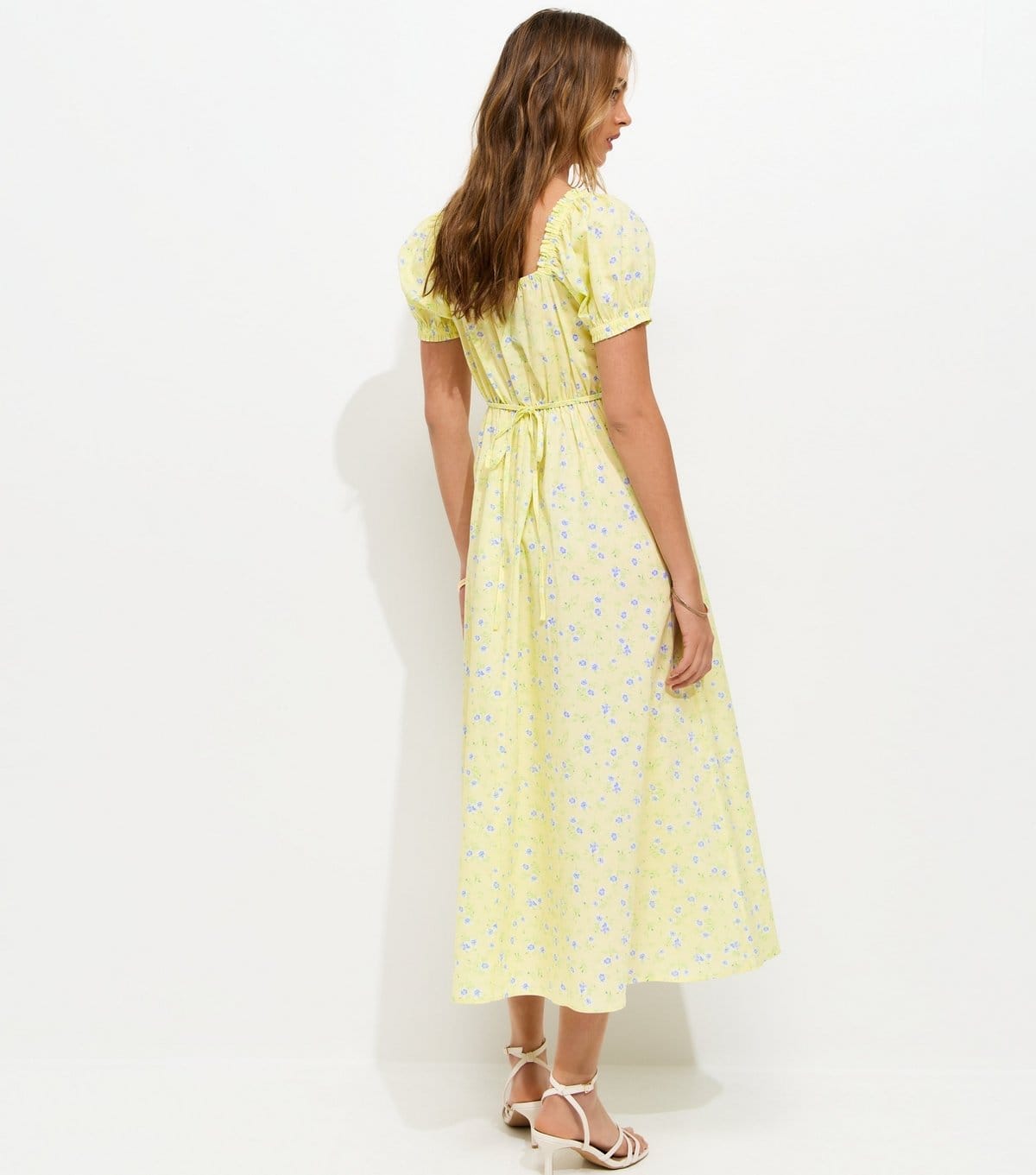 New Look Women's Yellow Cotton Floral Milkmaid Midi Dress New Look - 4