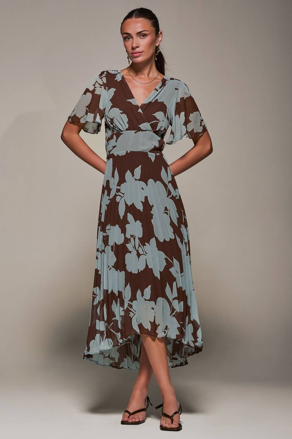 Jolie Moi Jolie Moi Women's Chiffon Pleated Dip Hem Maxi Dress - 2