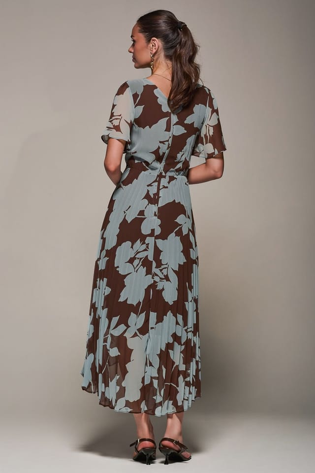 Jolie Moi Jolie Moi Women's Chiffon Pleated Dip Hem Maxi Dress - 2