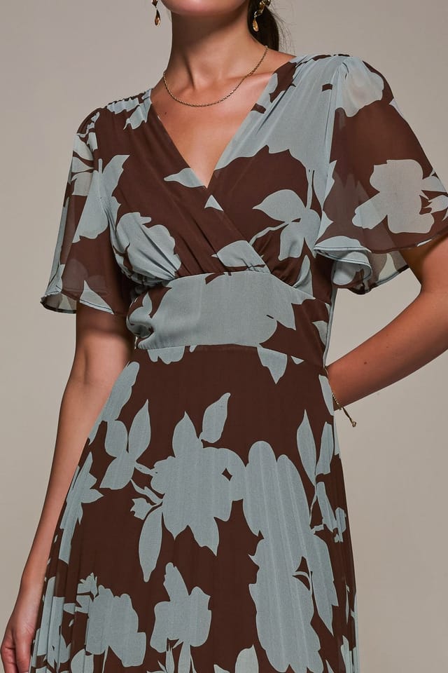 Jolie Moi Jolie Moi Women's Chiffon Pleated Dip Hem Maxi Dress - 3