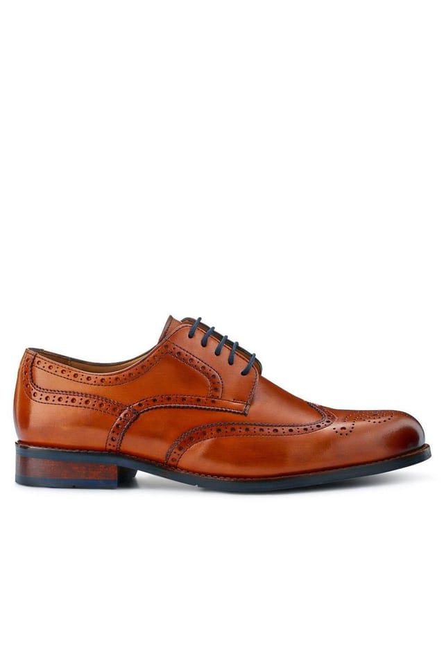 Jones Bootmaker Jones Bootmaker Manning Wide-Fit Men's Brogues in Tan - 2