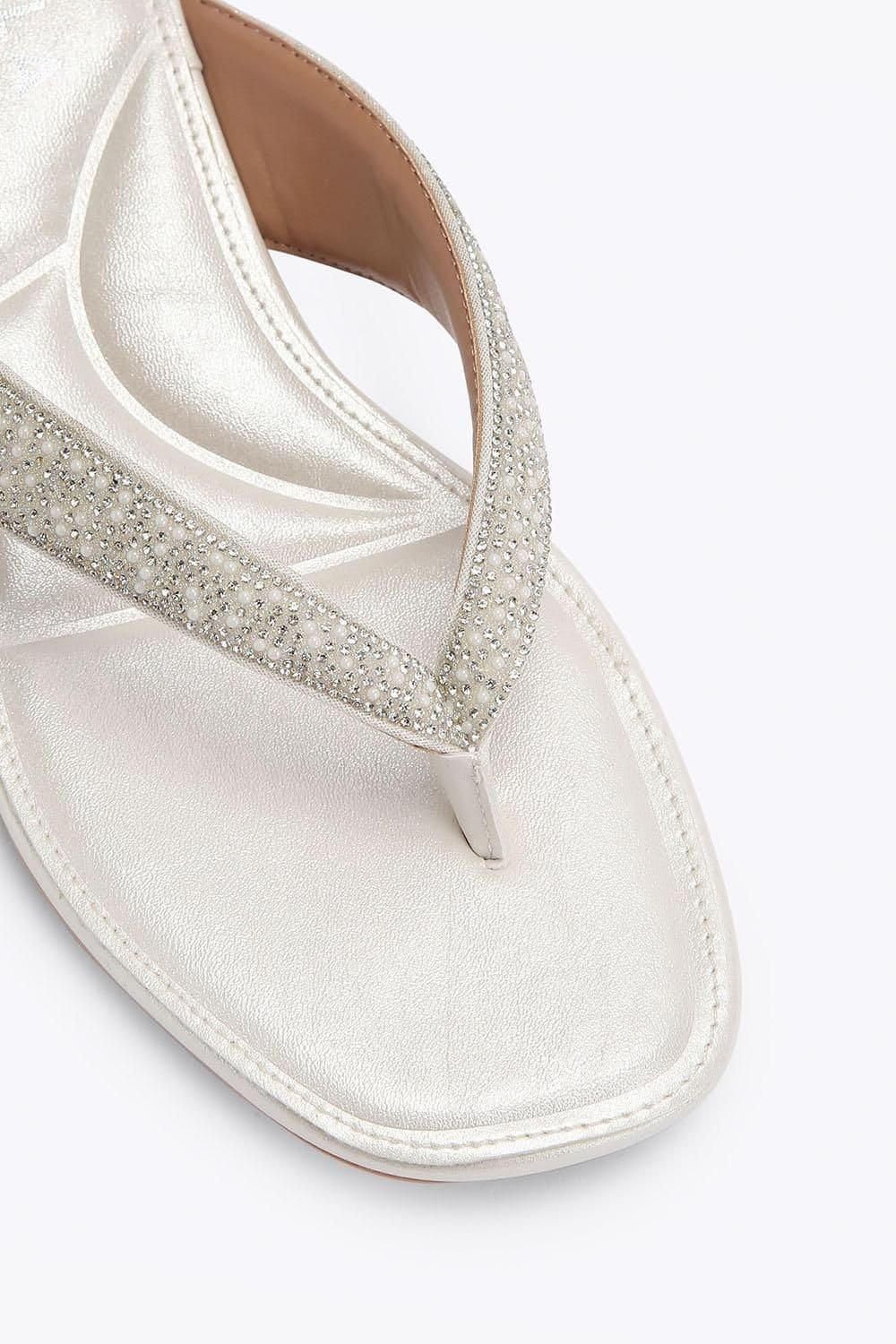 Carvela Carvela Women's 'Portici Sandal' Fabric Sandals in White - 4