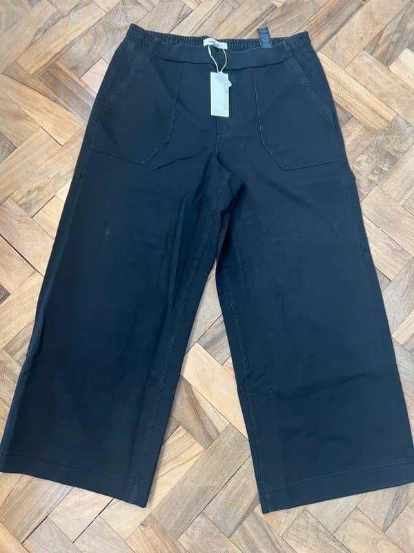 Marks & Spencer New M&S wide leg trousers black size 16 short