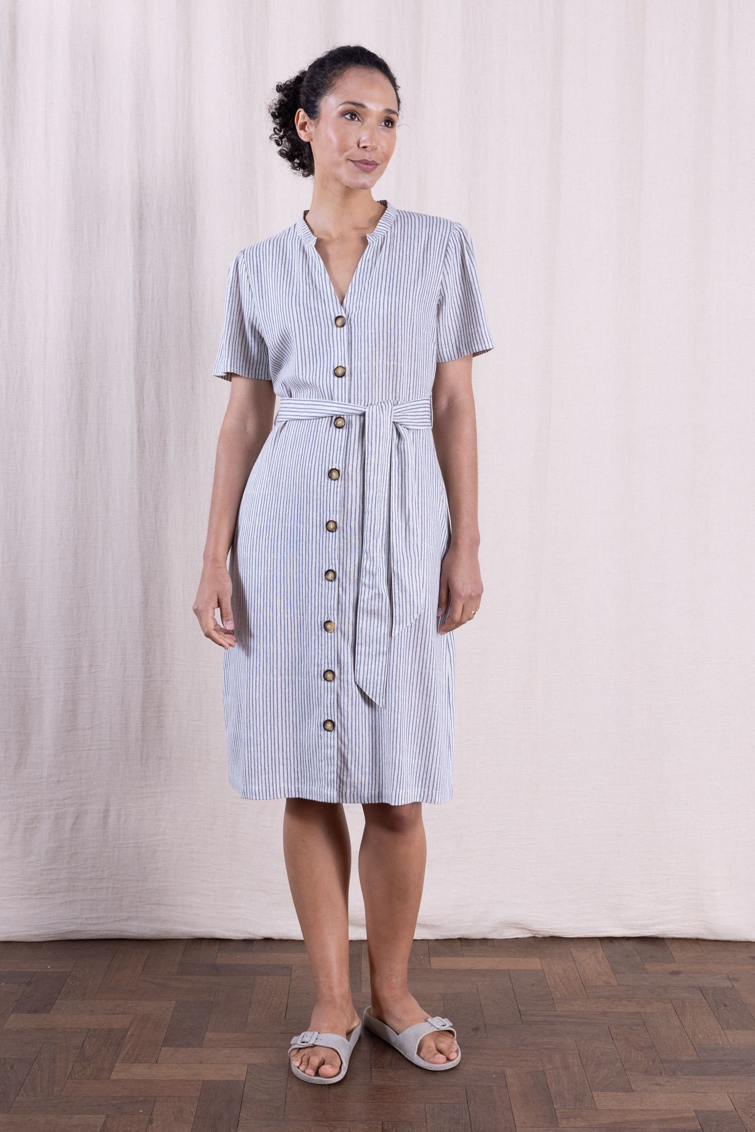 Nomads Clothing Nomads Clothing Women's Womens Linen Blend Button Through Dress in Light Blue - 4